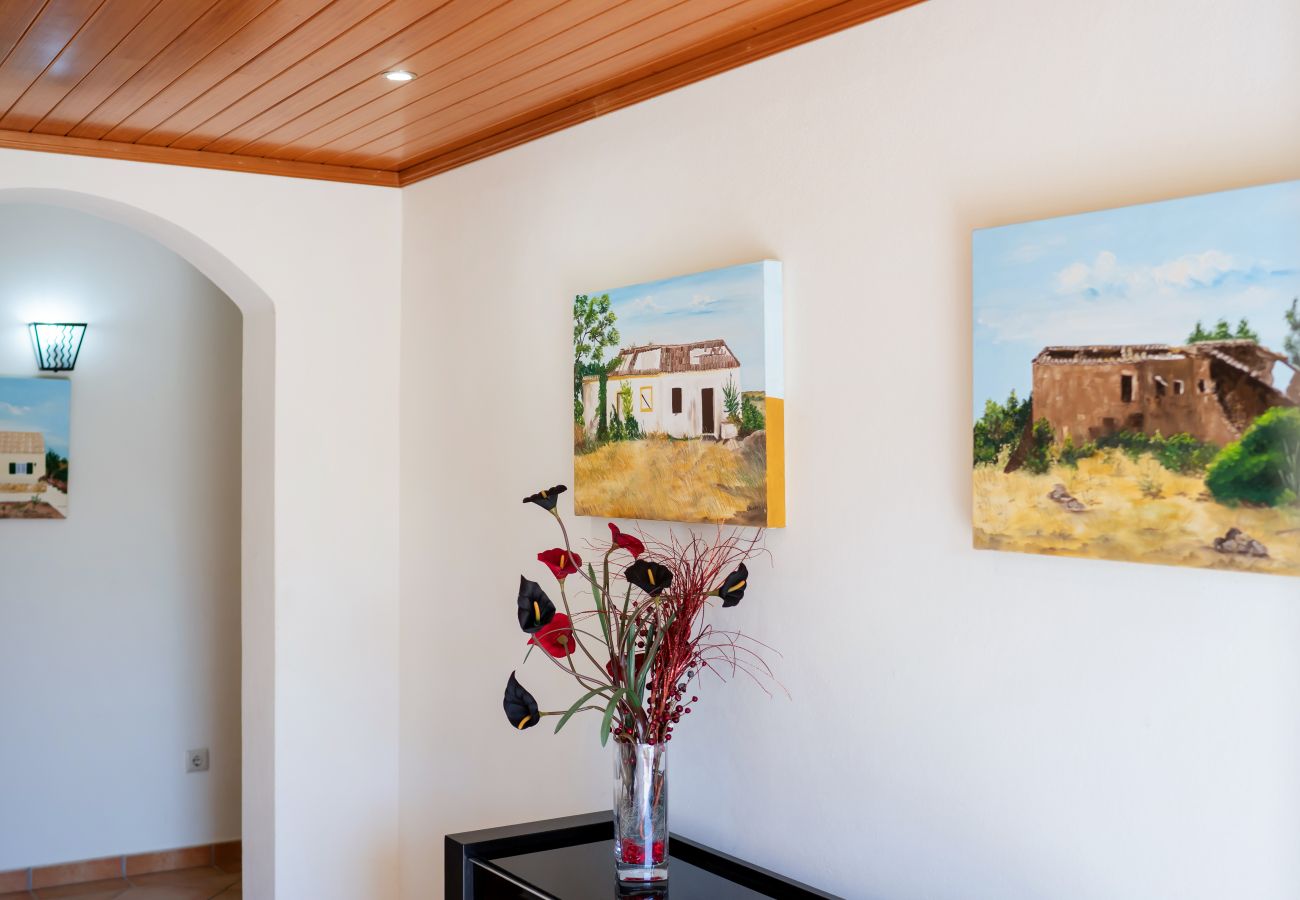 Villa em Albufeira - NEW! Vila Grade | Private Villa with Pool | Family-Friendly Retreat near Albufeira