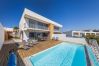 Villa em Albufeira - Villa Jasmim OCV - Piscina Aquecida