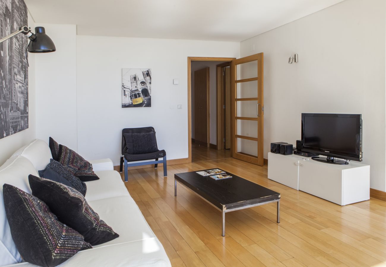 Apartamento em Lisboa - RENT4REST LISBON PARQUE DAS NAÇÕES 17TH FLOOR RIVER VIEW