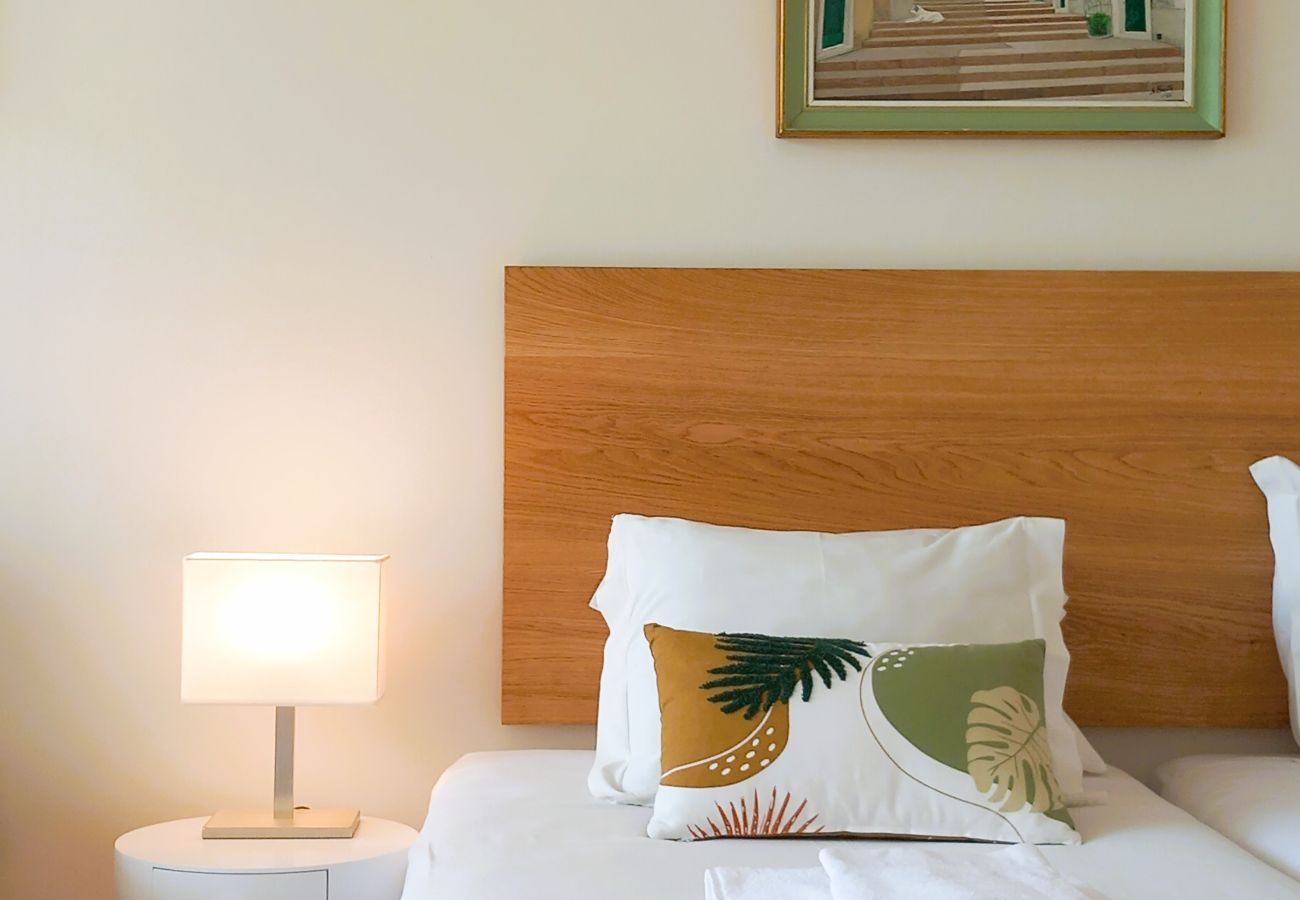 Estúdio em Estoril - RENT4REST ESTORIL BEACHFRONT APARTMENTS - BALCONY STUDIO