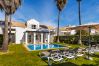 Villa em Galé - Villa Luz do Atlantico, 100m da praia e piscina privada