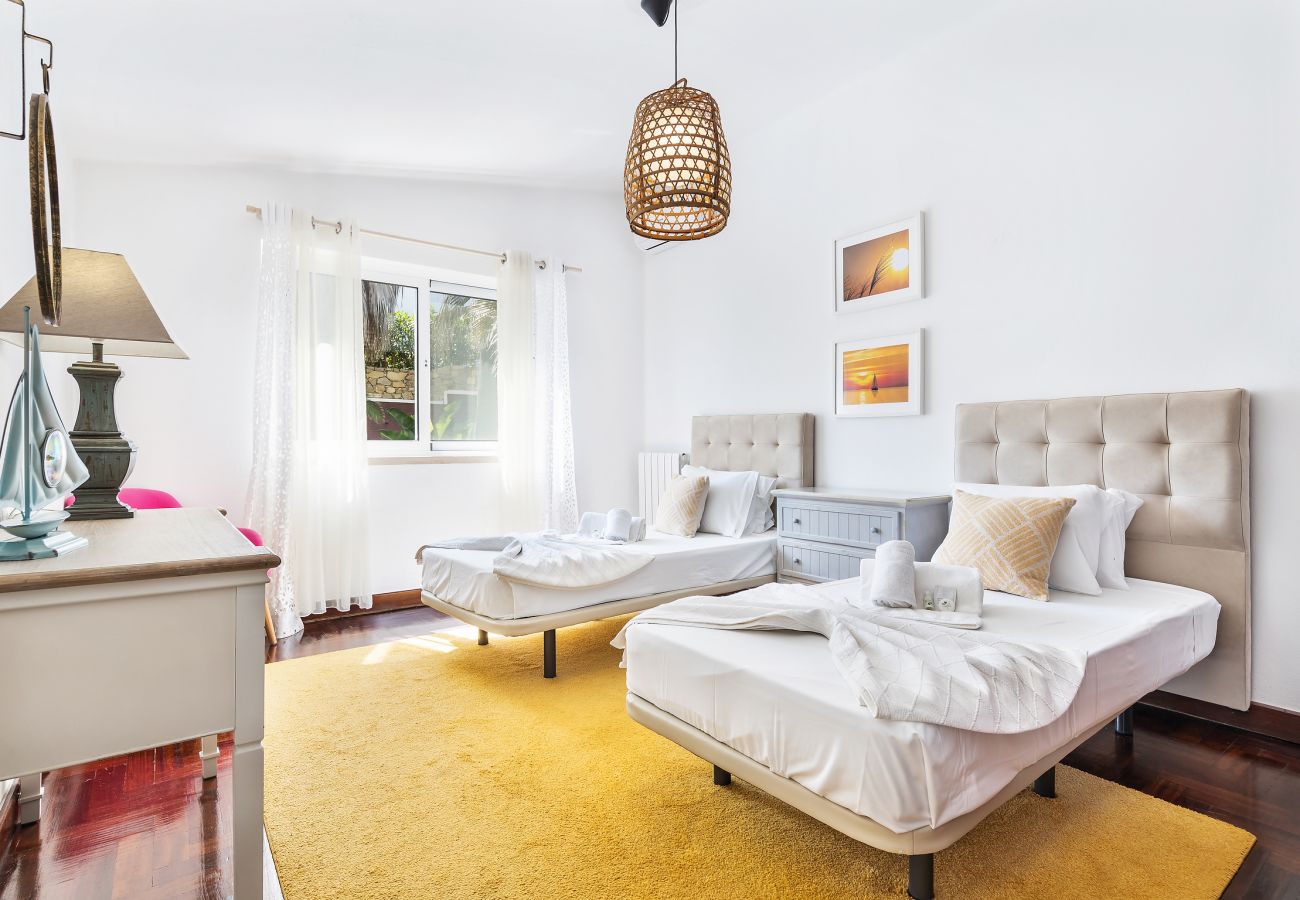 Villa em Albufeira - Villa Eva OCV - Privada com Piscina e Sala de Jogos