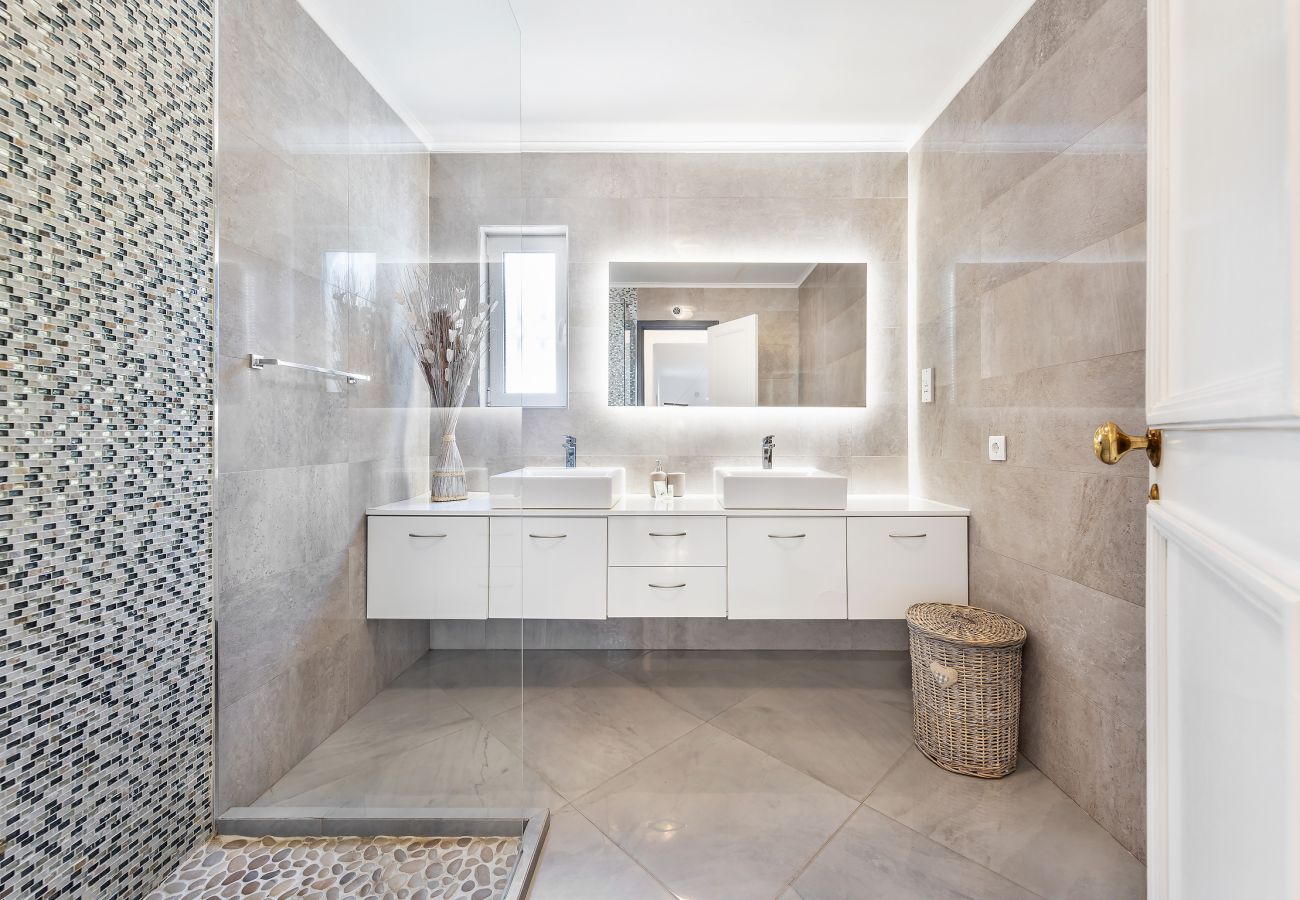 Villa em Albufeira - Villa Eva OCV - Privada com Piscina e Sala de Jogos