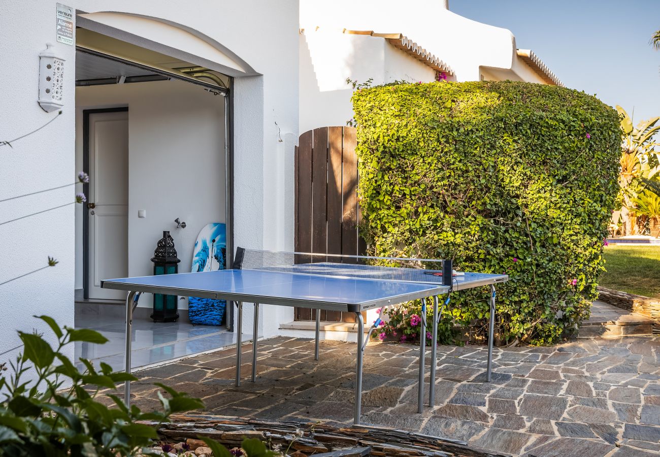 Villa em Albufeira - Villa Eva OCV - Privada com Piscina e Sala de Jogos