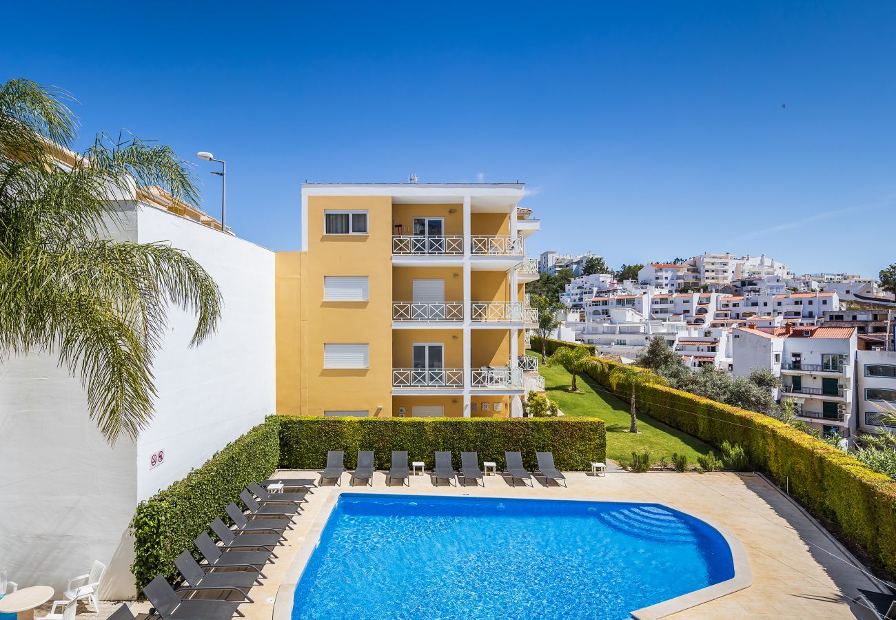 Apartamento em Albufeira - Apt. Duplex OCV - 5min Praia