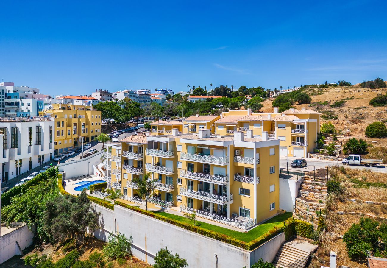 Apartamento em Albufeira - Apt. Duplex OCV - 5min Praia