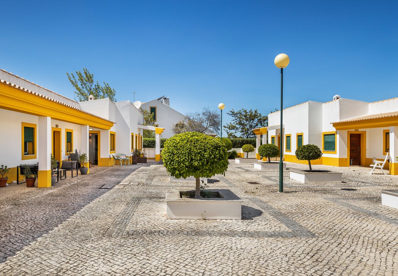 Estúdio em Albufeira - Nuances do Oceano OCV - Piscina e estacionamento