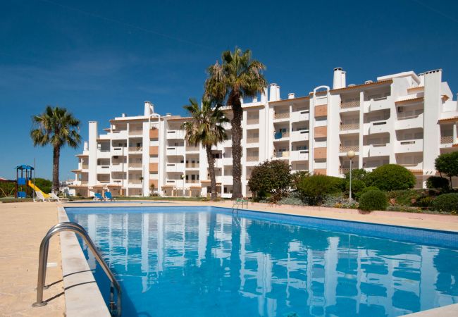 Estúdio em Albufeira - Ondas Verdes - Central, piscina & Ténis