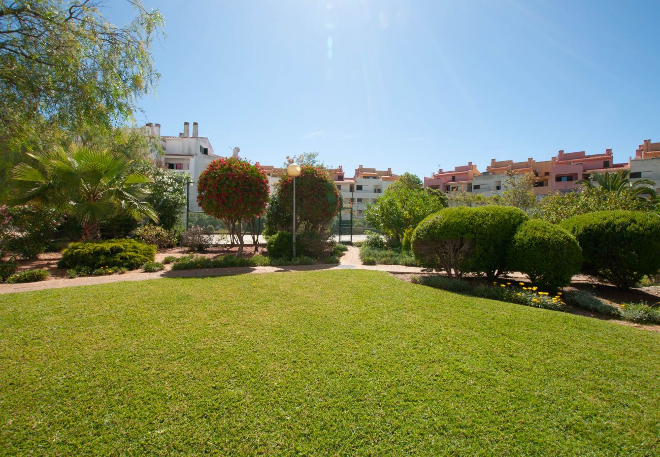 Estúdio em Albufeira - Ondas Verdes - Central, piscina & Ténis