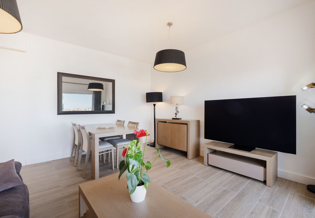 Apartamento em Albufeira - Apt. Deluxe OCV - Piscina & Vista sobre Albufeira