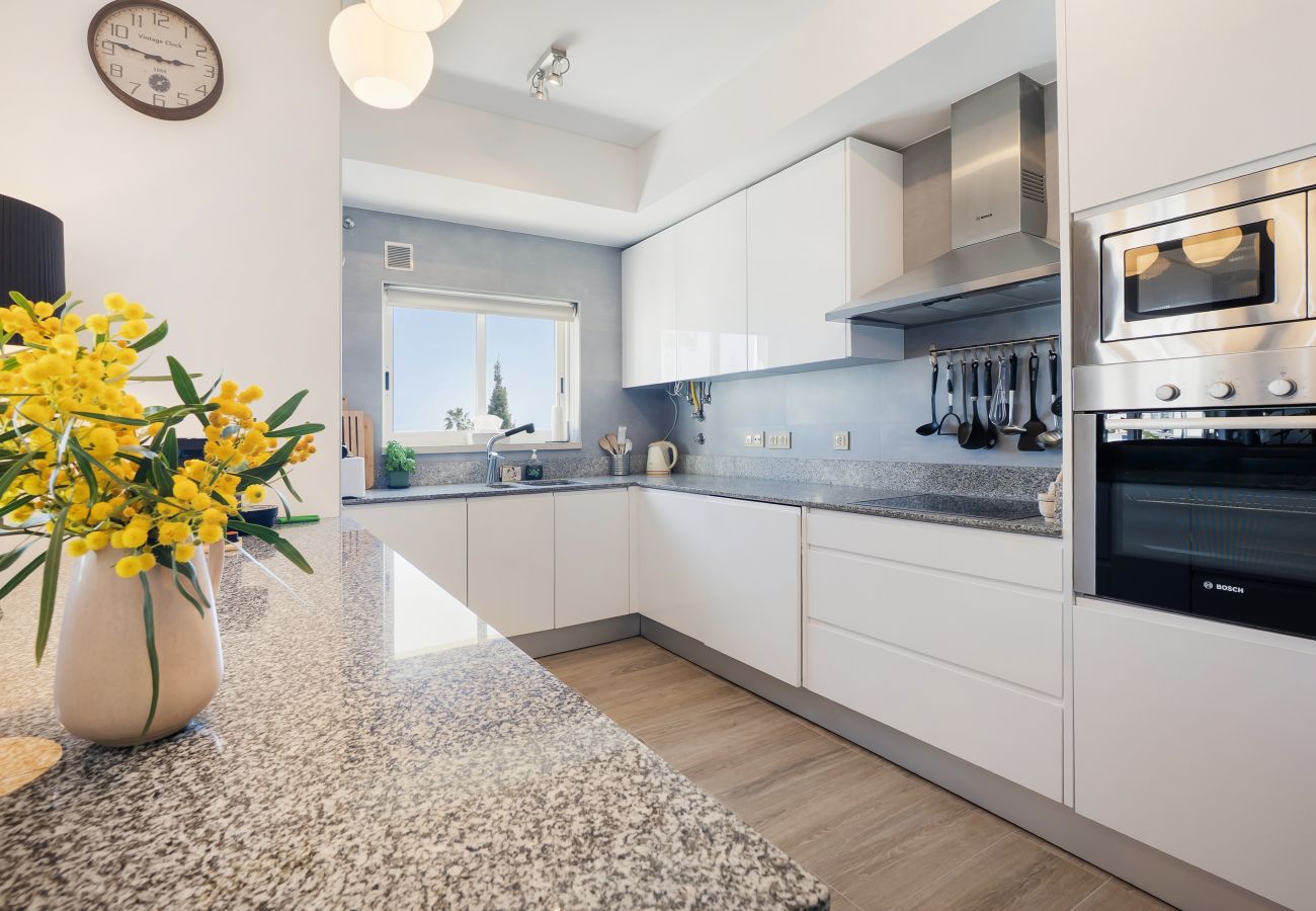 Apartamento em Albufeira - Apt. Deluxe OCV - Piscina & Vista sobre Albufeira