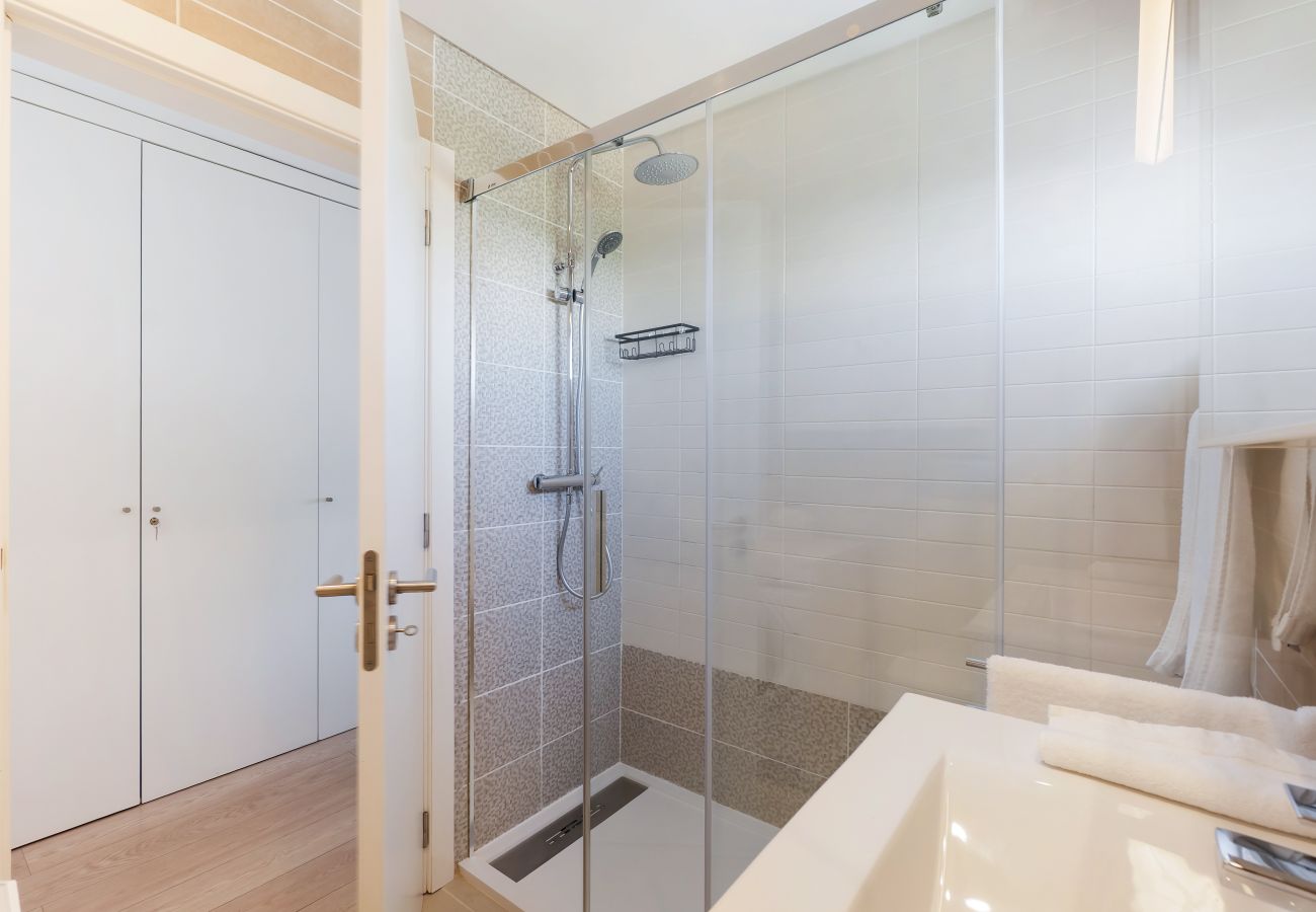 Apartamento em Albufeira - Apt. Deluxe OCV - Piscina & Vista sobre Albufeira