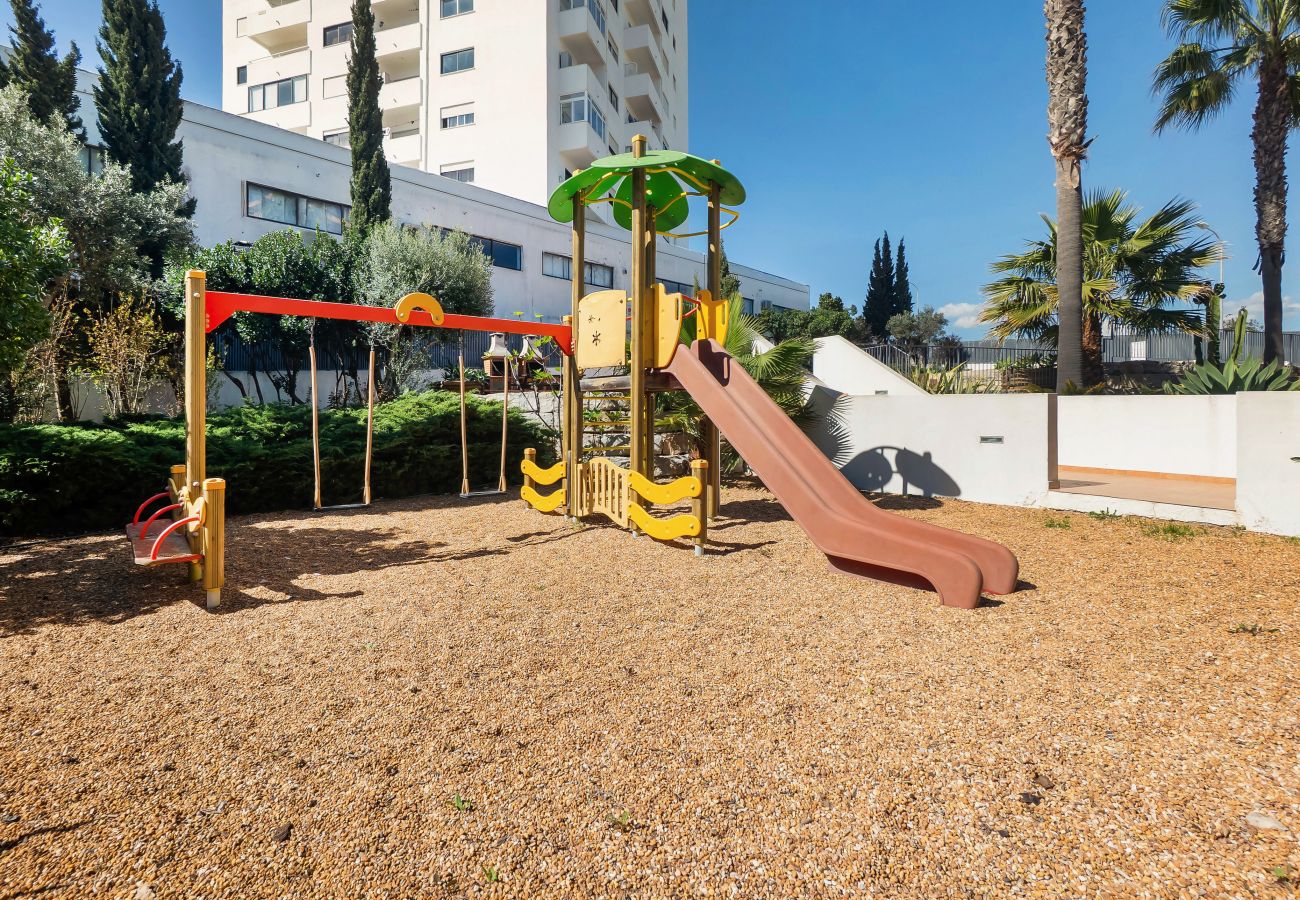 Apartamento em Albufeira - Apt. Deluxe OCV - Piscina & Vista sobre Albufeira