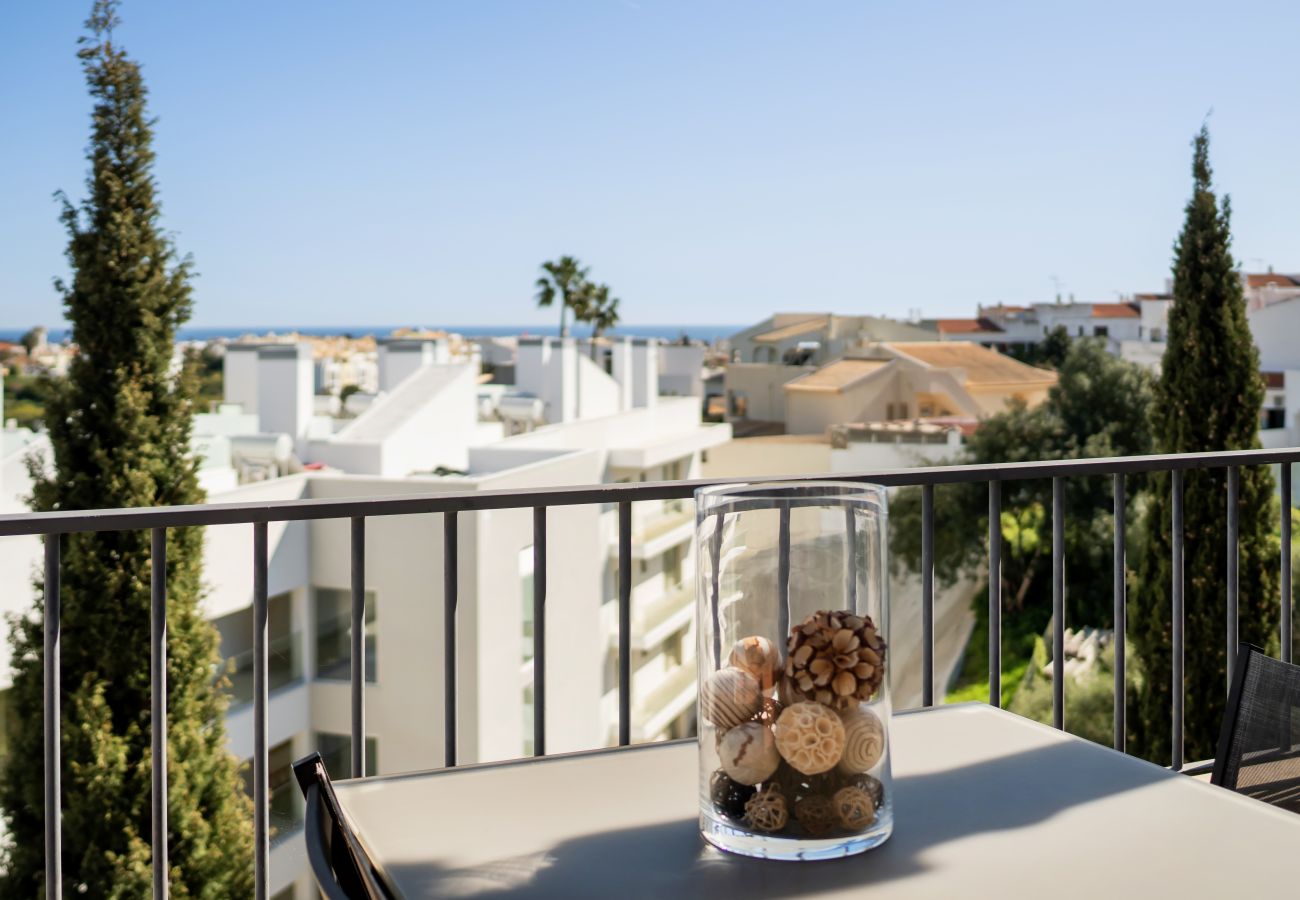 Apartamento em Albufeira - Apt. Deluxe OCV - Piscina & Vista sobre Albufeira