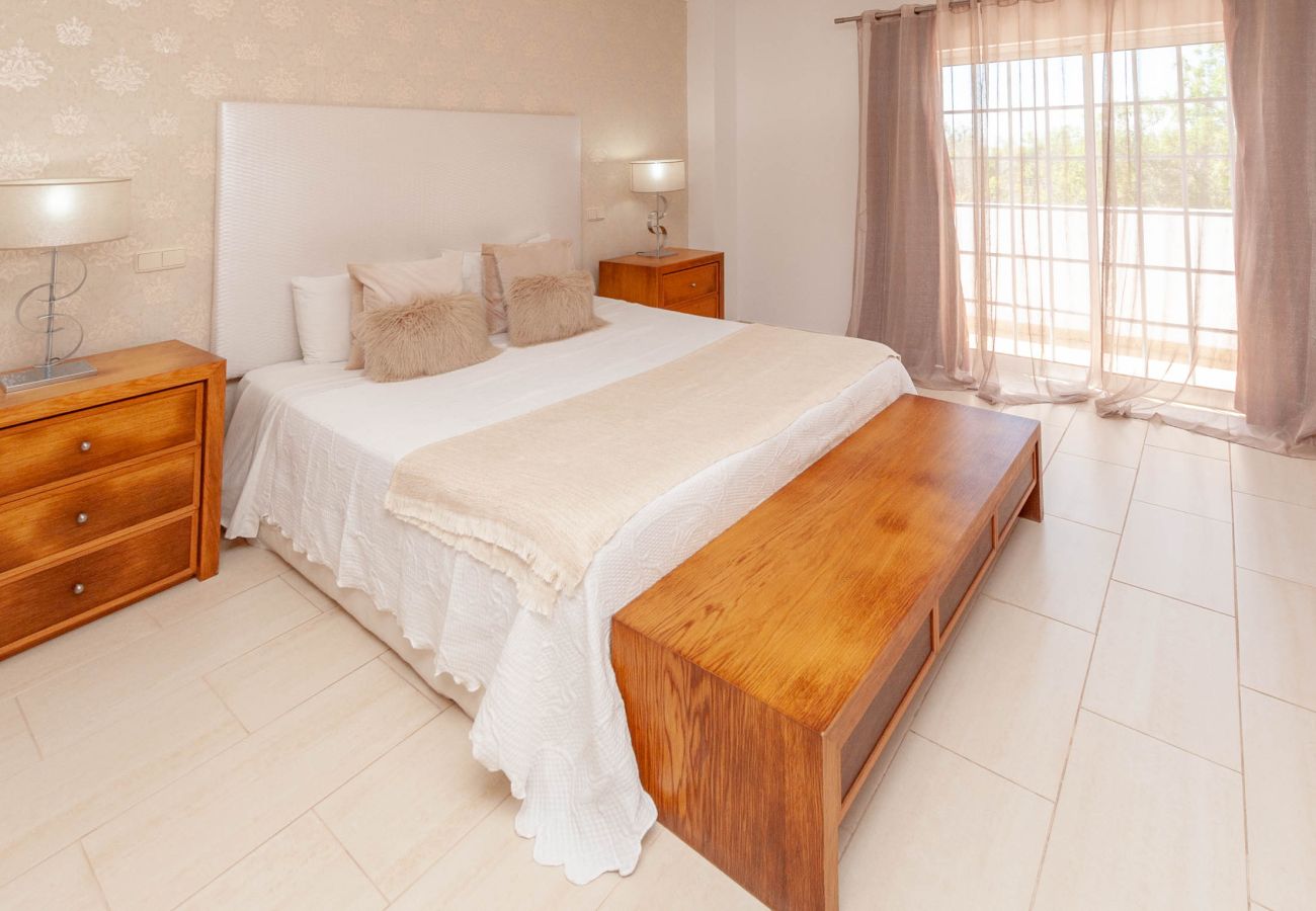Villa em Albufeira - Vila Perola OCV - Piscina Privada, sossego