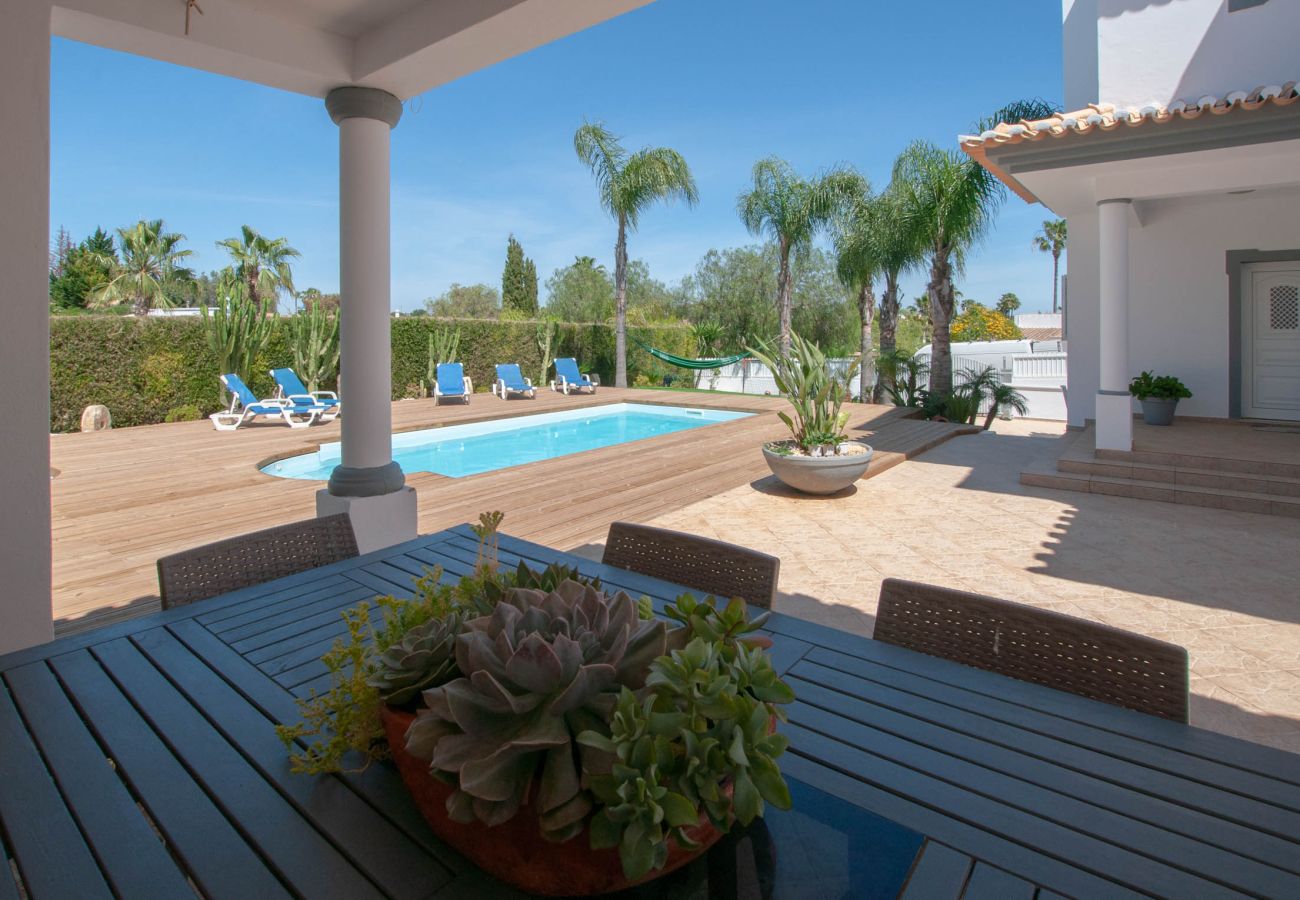 Villa em Albufeira - Vila Perola OCV - Piscina Privada, sossego