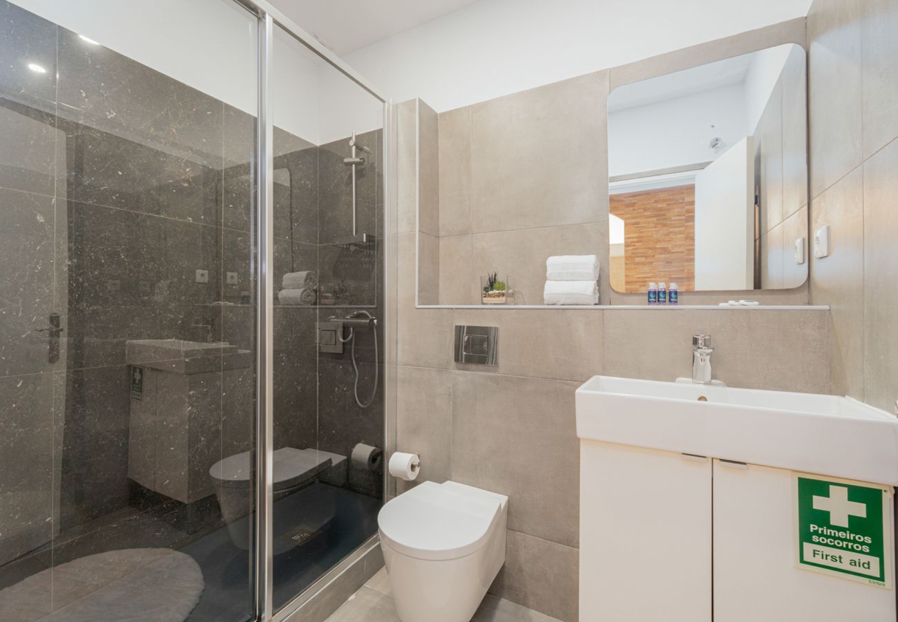 Apartamento em Albufeira - Central Apartment - Piscina no Rooftop