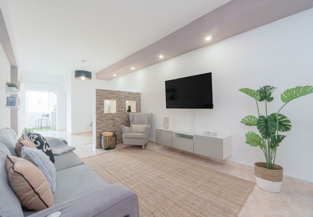 Apartamento em Albufeira - Central Apartment - Piscina no Rooftop