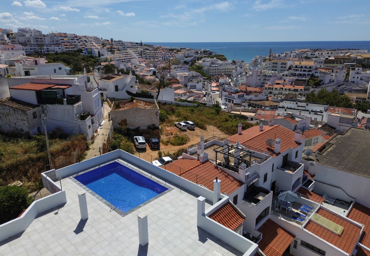 Apartamento em Albufeira - Central Apartment - Piscina no Rooftop