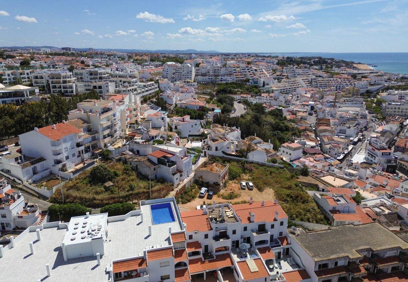 Apartamento em Albufeira - Central Apartment - Piscina no Rooftop