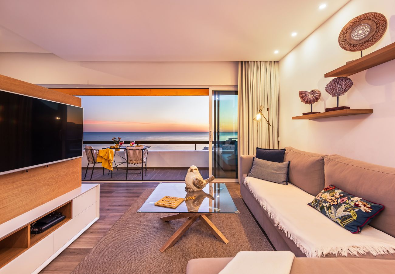 Apartamento em Albufeira - Endless Blue Apt OCV - Frente Praia, piscina