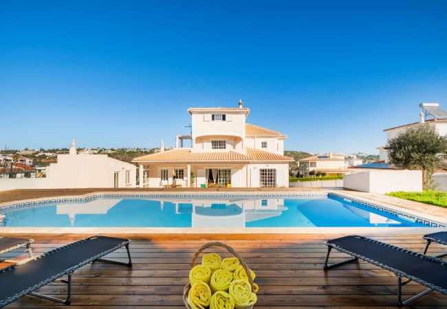 Villa em Albufeira - Villa Umbelina OCV - 5min Praia Arrifes - Sala de Jogos
