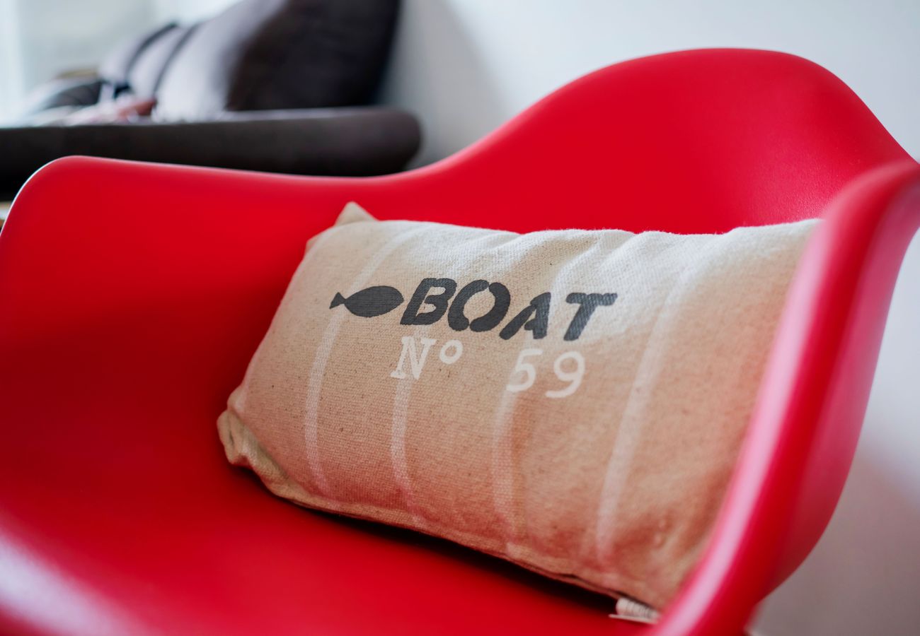 Apartamento em Albufeira - Boat 3 Apt OCV – Praia a Passos (100m) e Piscina