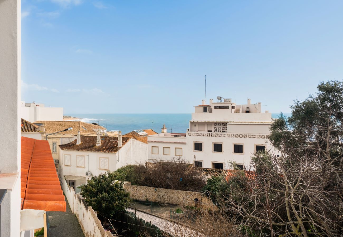 Apartamento em Albufeira - Boat 2 Apt OCV – A 100m do Mar com Piscina