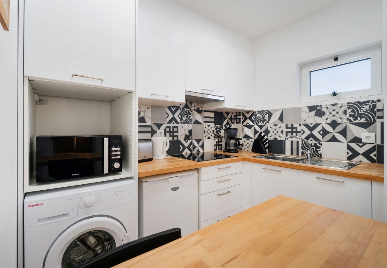 Apartamento em Albufeira - Boat 2 Apt OCV – A 100m do Mar com Piscina