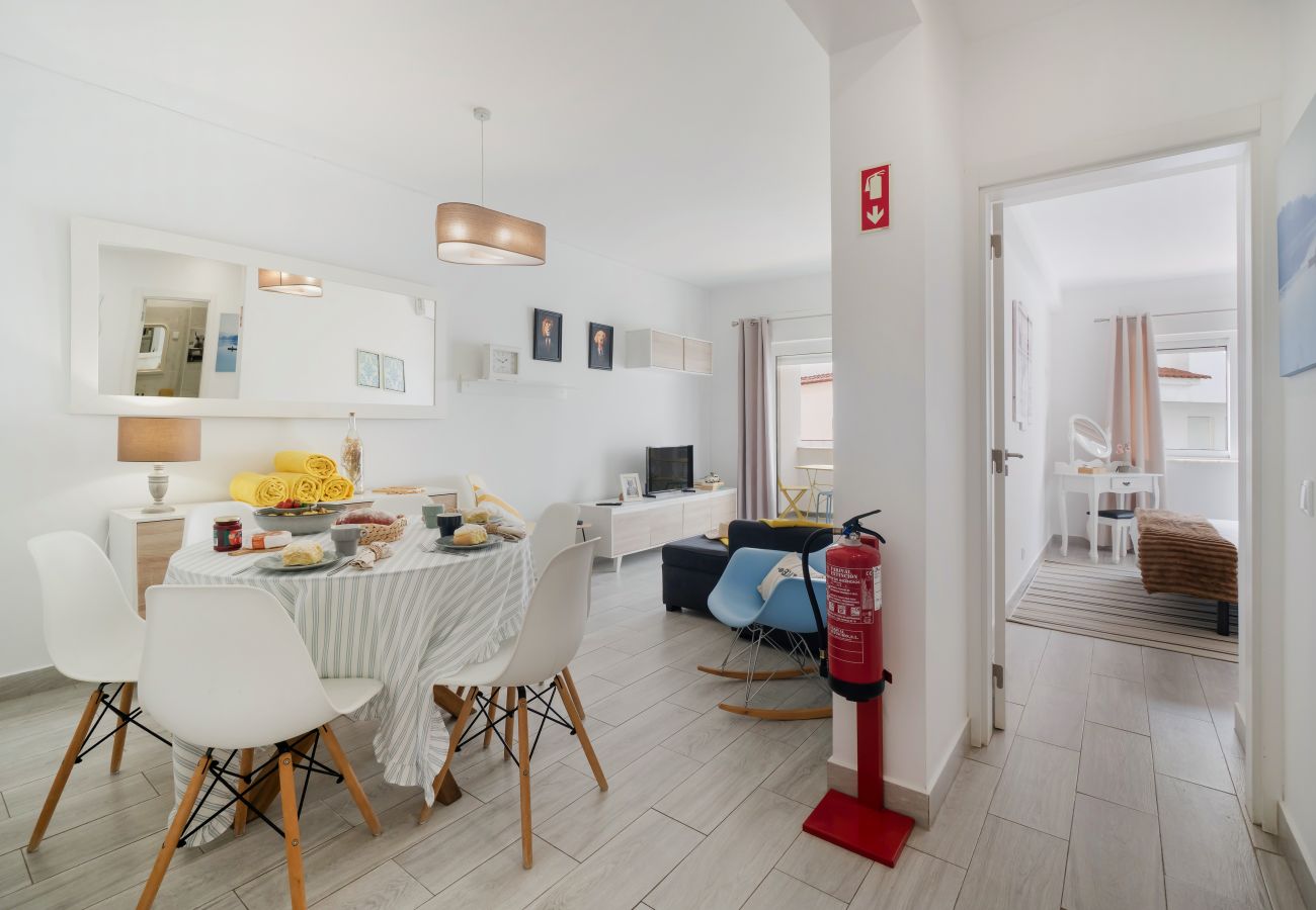 Apartamento em Albufeira - Boat 4 Apt OCV – Perto da Praia (100m) com Piscina