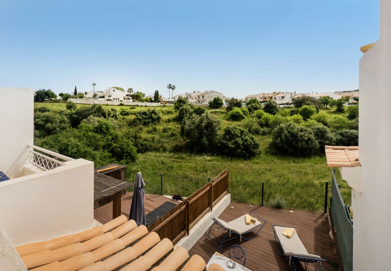 Villa em Albufeira - NEW 2026! Sunny Terrace Home | Pool, BBQ & Relax