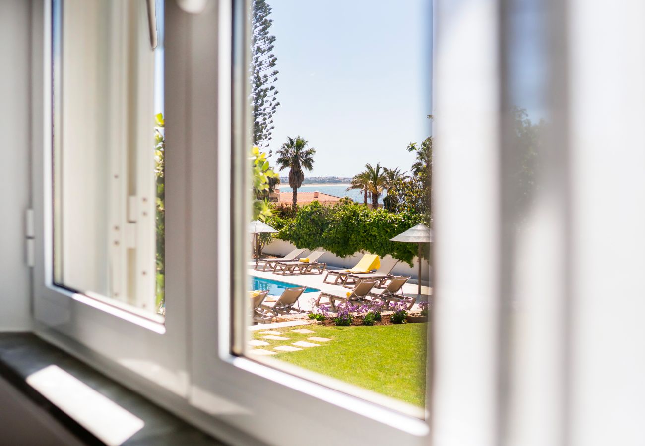 Villa em Armação de Pêra - Novo Anúncio | Villa Exclusiva Vista Mar | 2Min Praia