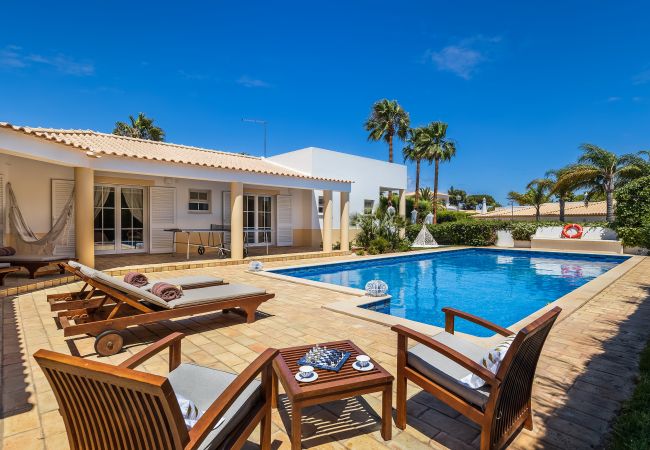 Villa/Dettached house in Albufeira - Villa Dome OCV - Private Heated Pool