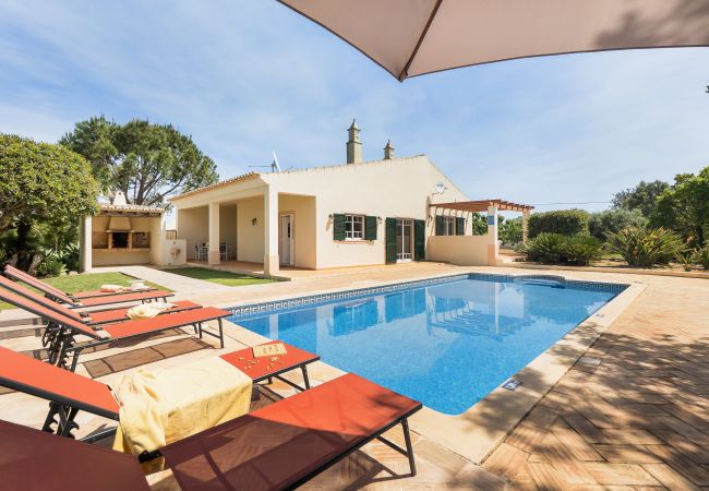 Villa/Dettached house in Albufeira - NEW! Vila Grade | Private Villa with Pool | Family-Friendly Retreat near Albufeira