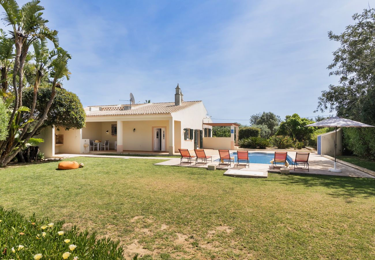 Villa in Albufeira - NEW! Vila Grade | Private Villa with Pool | Family-Friendly Retreat near Albufeira