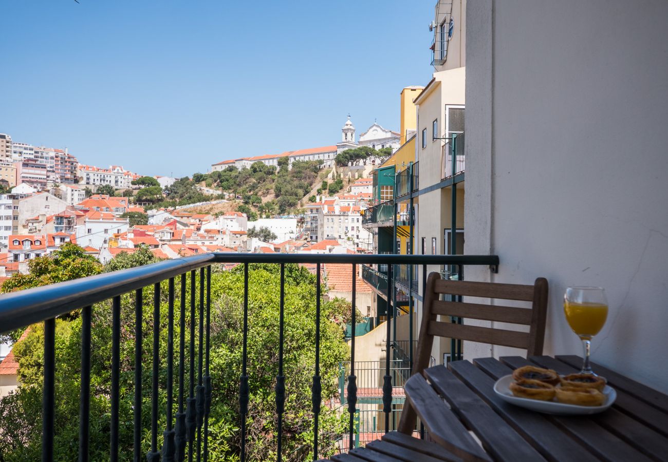 Apartment in Lisbon - Dream View Lisbon • Family 3BR Apartment with AC