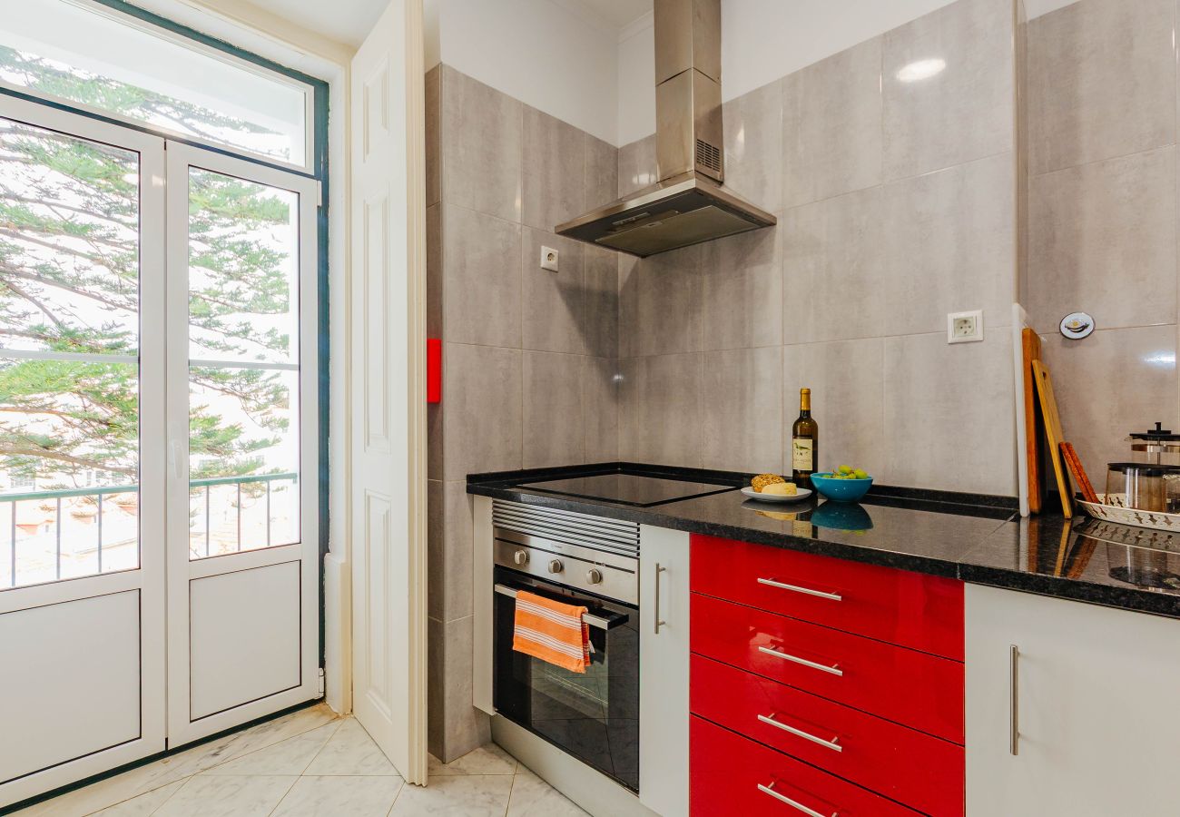 Apartment in Lisbon - Dream View Lisbon • Family 3BR Apartment with AC