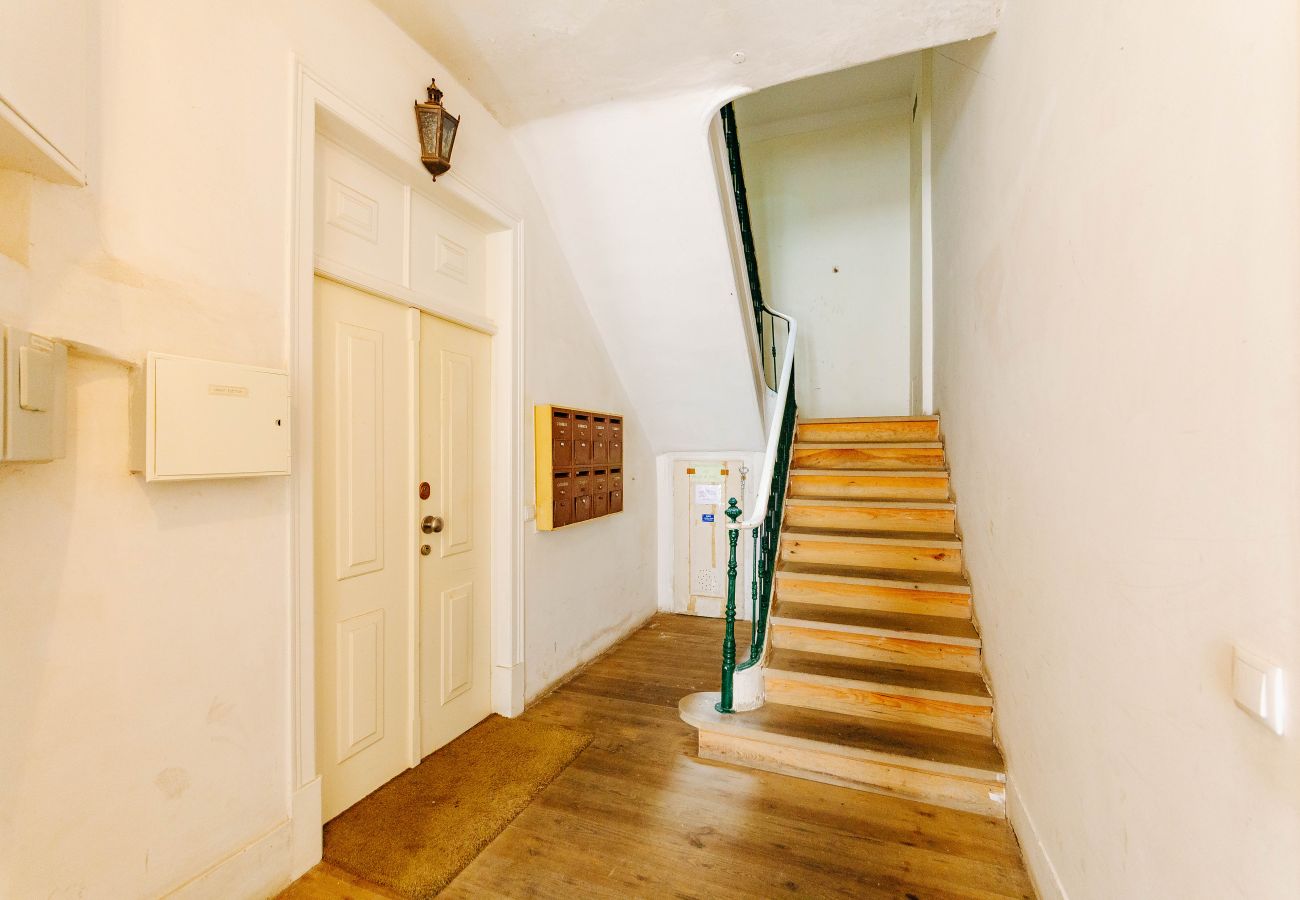 Apartment in Lisbon - Dream View Lisbon • Family 3BR Apartment with AC