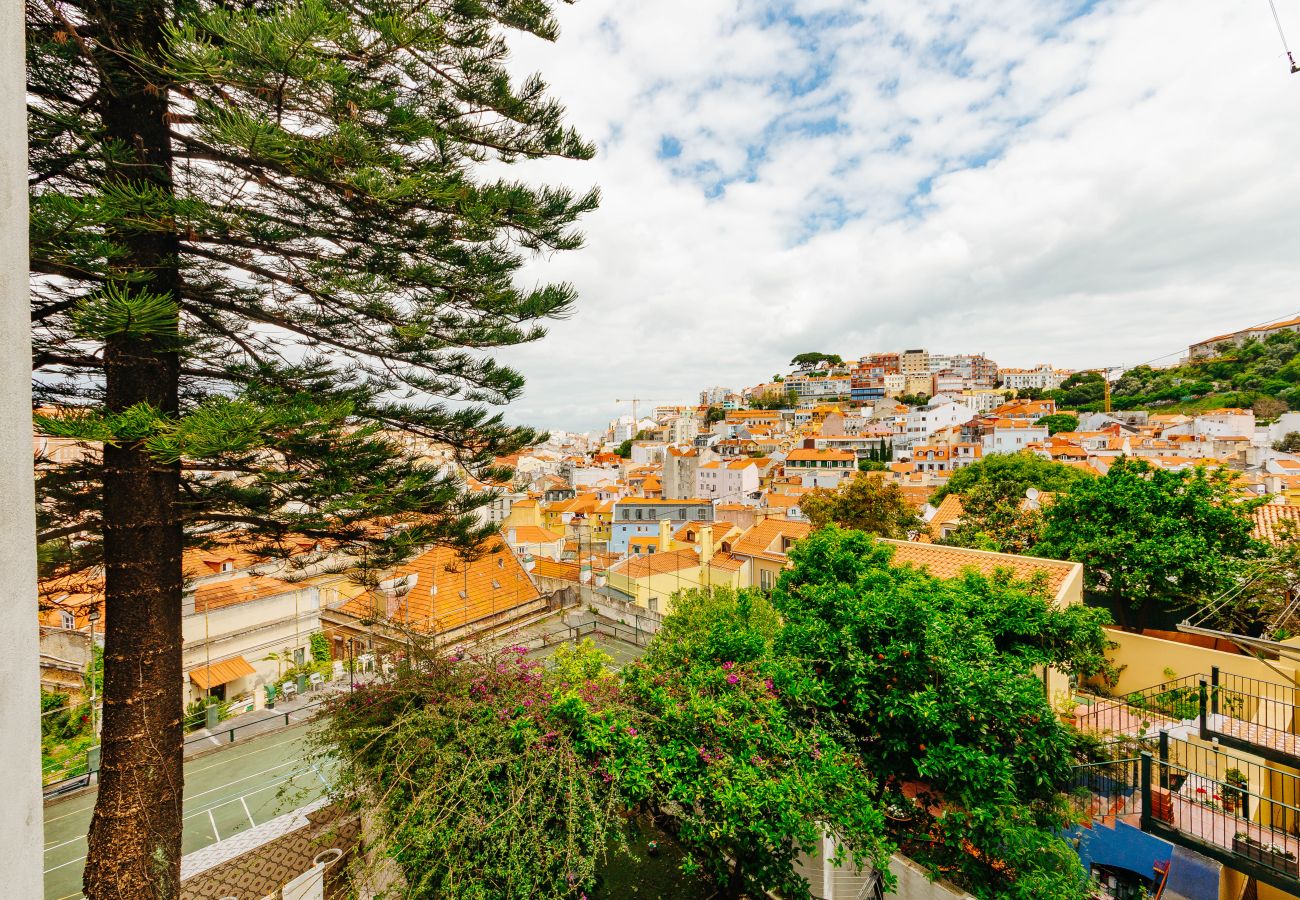 Apartment in Lisbon - Dream View Lisbon • Family 3BR Apartment with AC