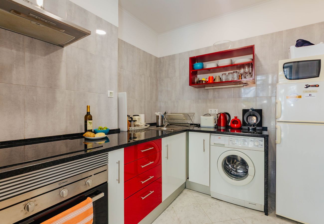 Apartment in Lisbon - Dream View Lisbon • Family 3BR Apartment with AC