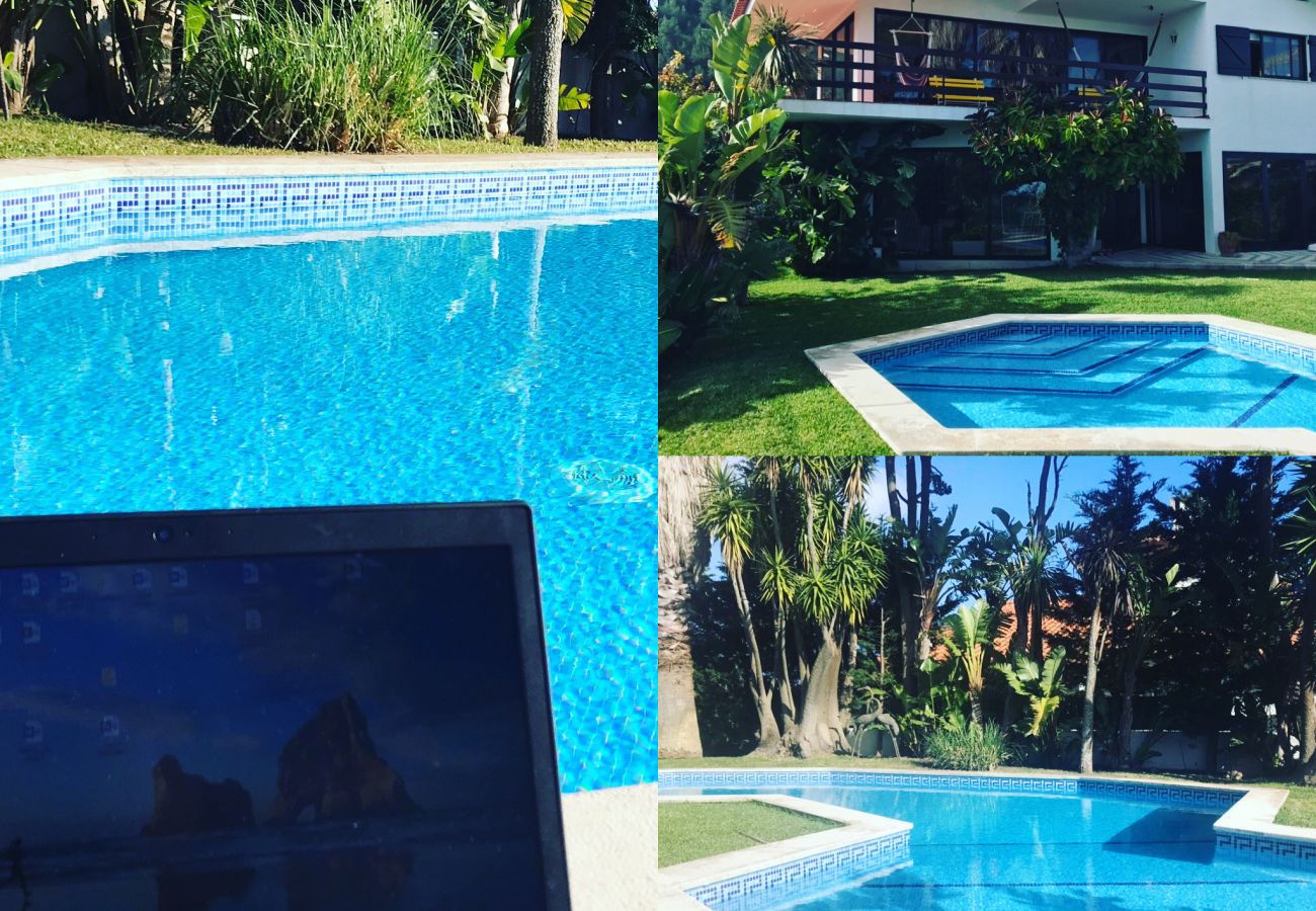 House in Sesimbra - Panoramic Ocean View Villa & Pool in Sesimbra by Rent4Rest