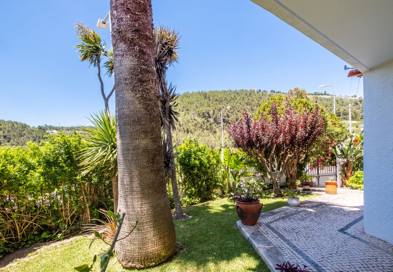 House in Sesimbra - Panoramic Ocean View Villa & Pool in Sesimbra by Rent4Rest