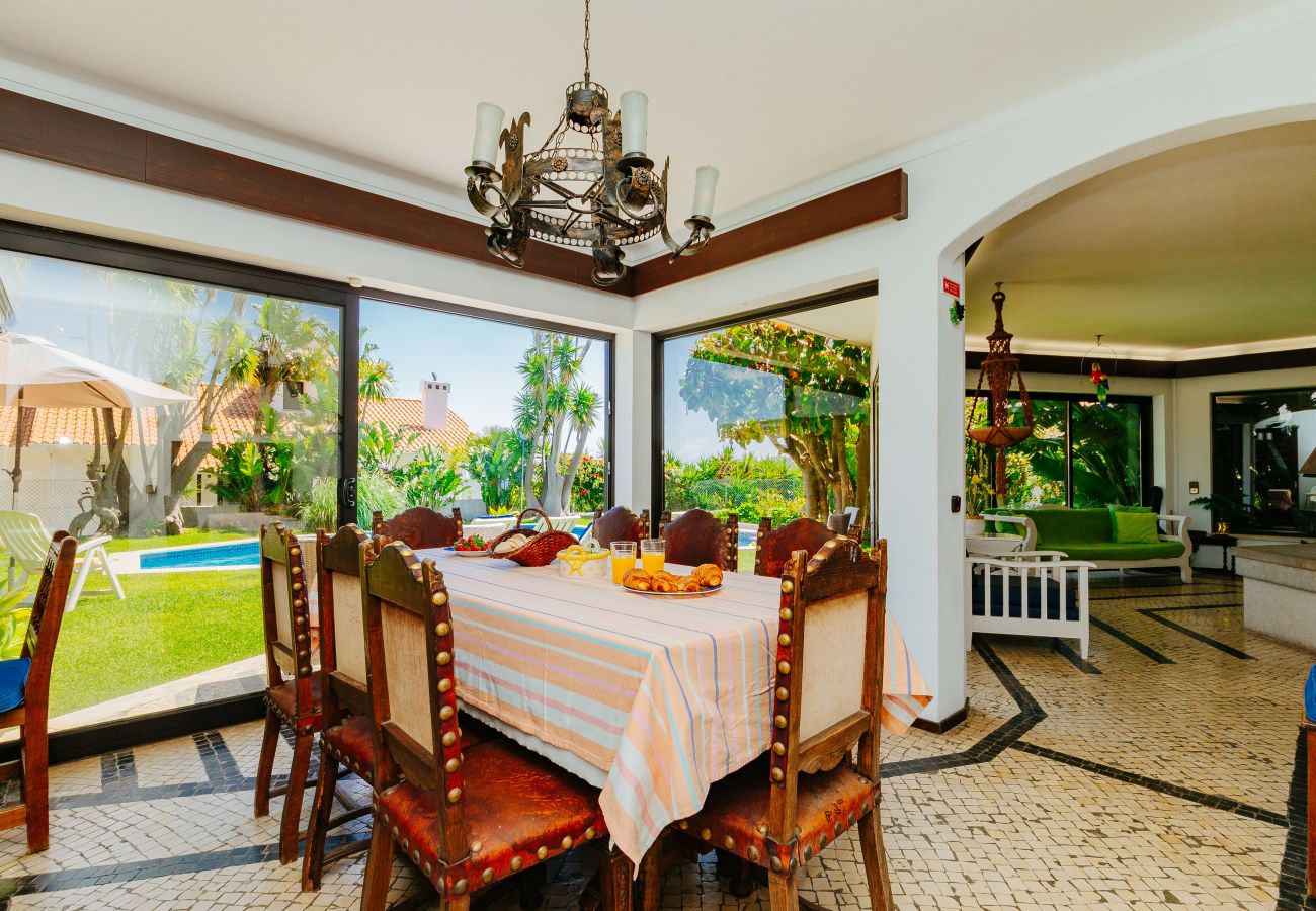 House in Sesimbra - Panoramic Ocean View Villa & Pool in Sesimbra by Rent4Rest