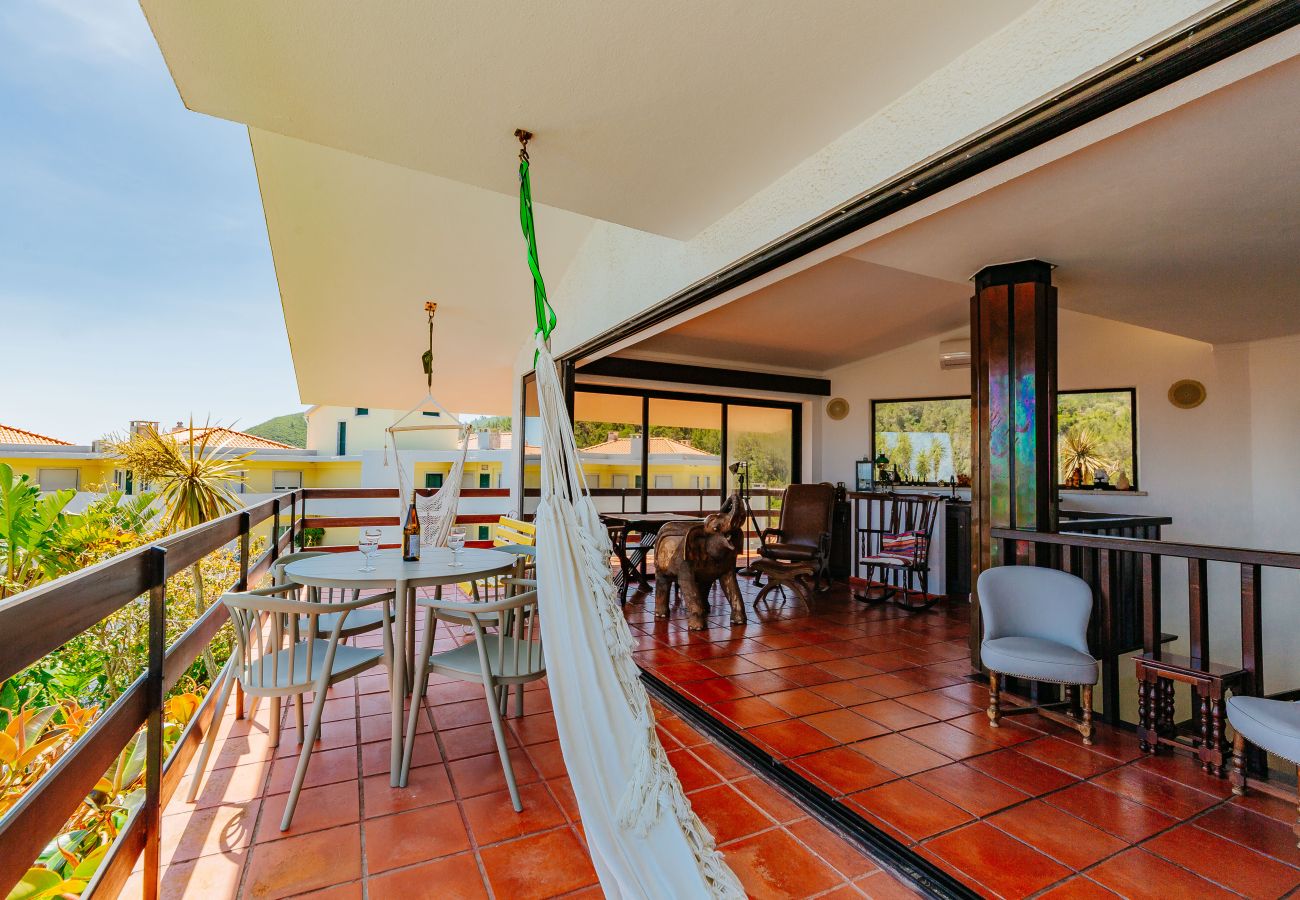House in Sesimbra - Panoramic Ocean View Villa & Pool in Sesimbra by Rent4Rest