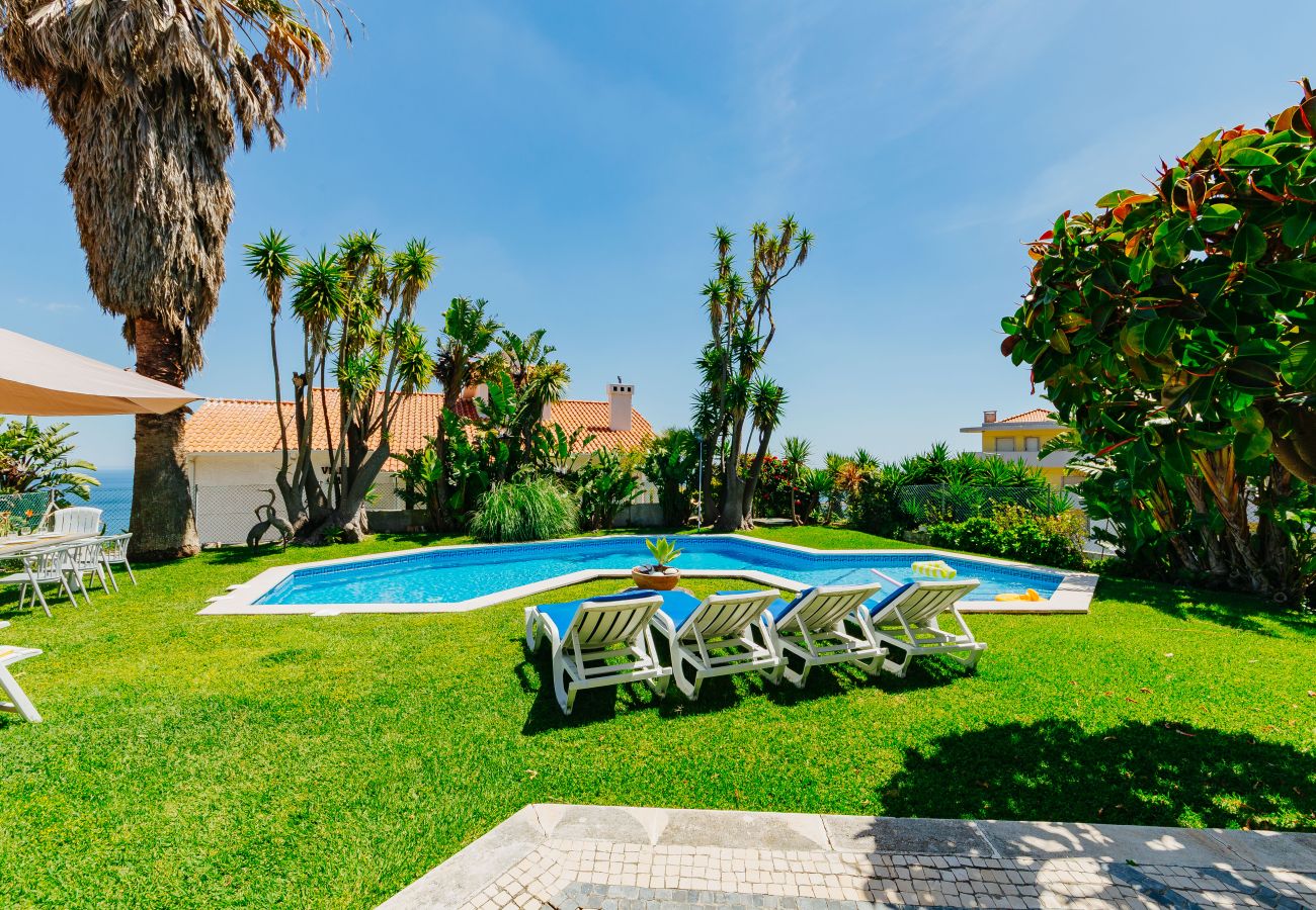 House in Sesimbra - Panoramic Ocean View Villa & Pool in Sesimbra by Rent4Rest