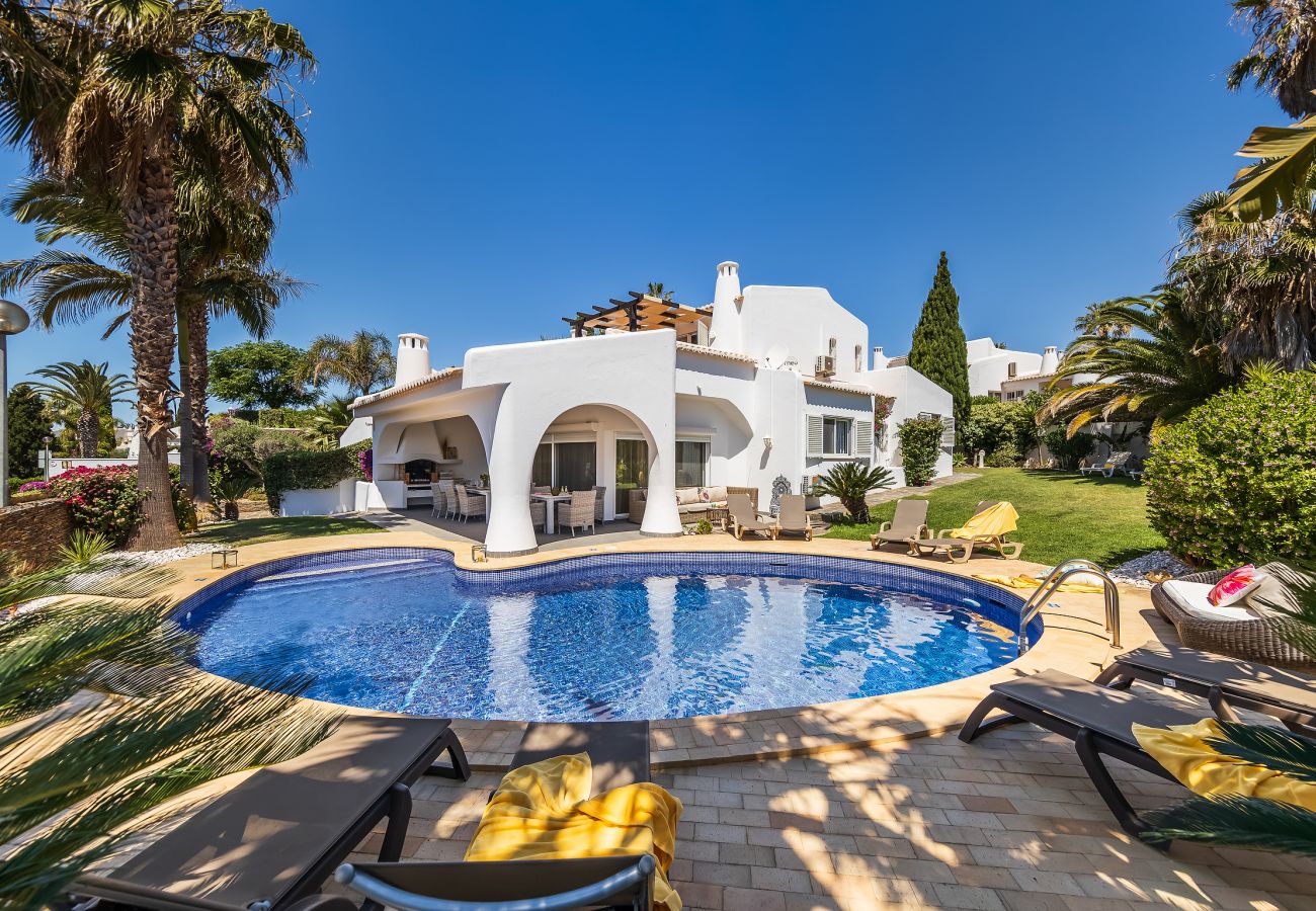 Villa in Albufeira - Villa Eva OCV - Private Pool and Games Room