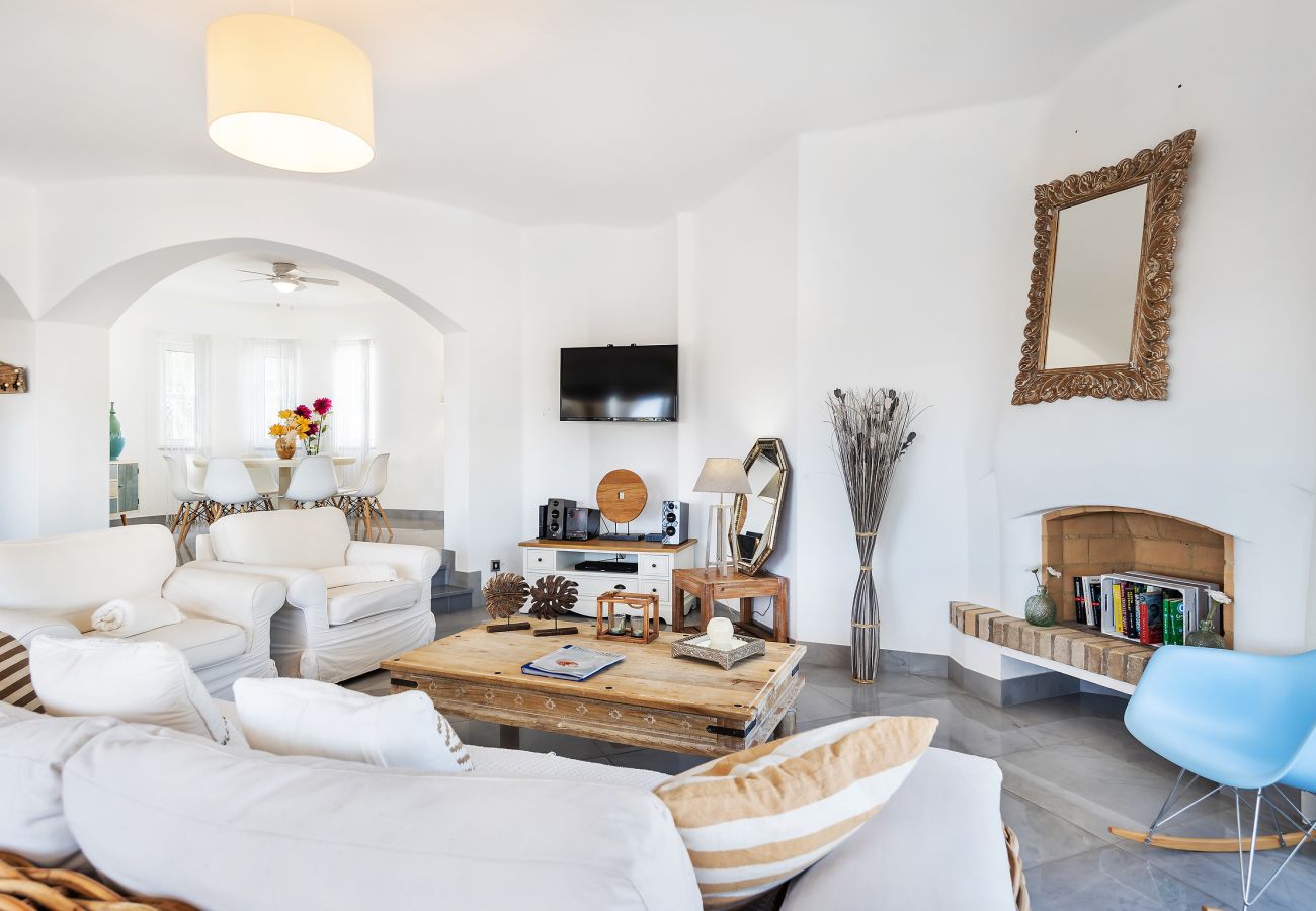 Villa in Albufeira - Villa Eva OCV - Private Pool and Games Room