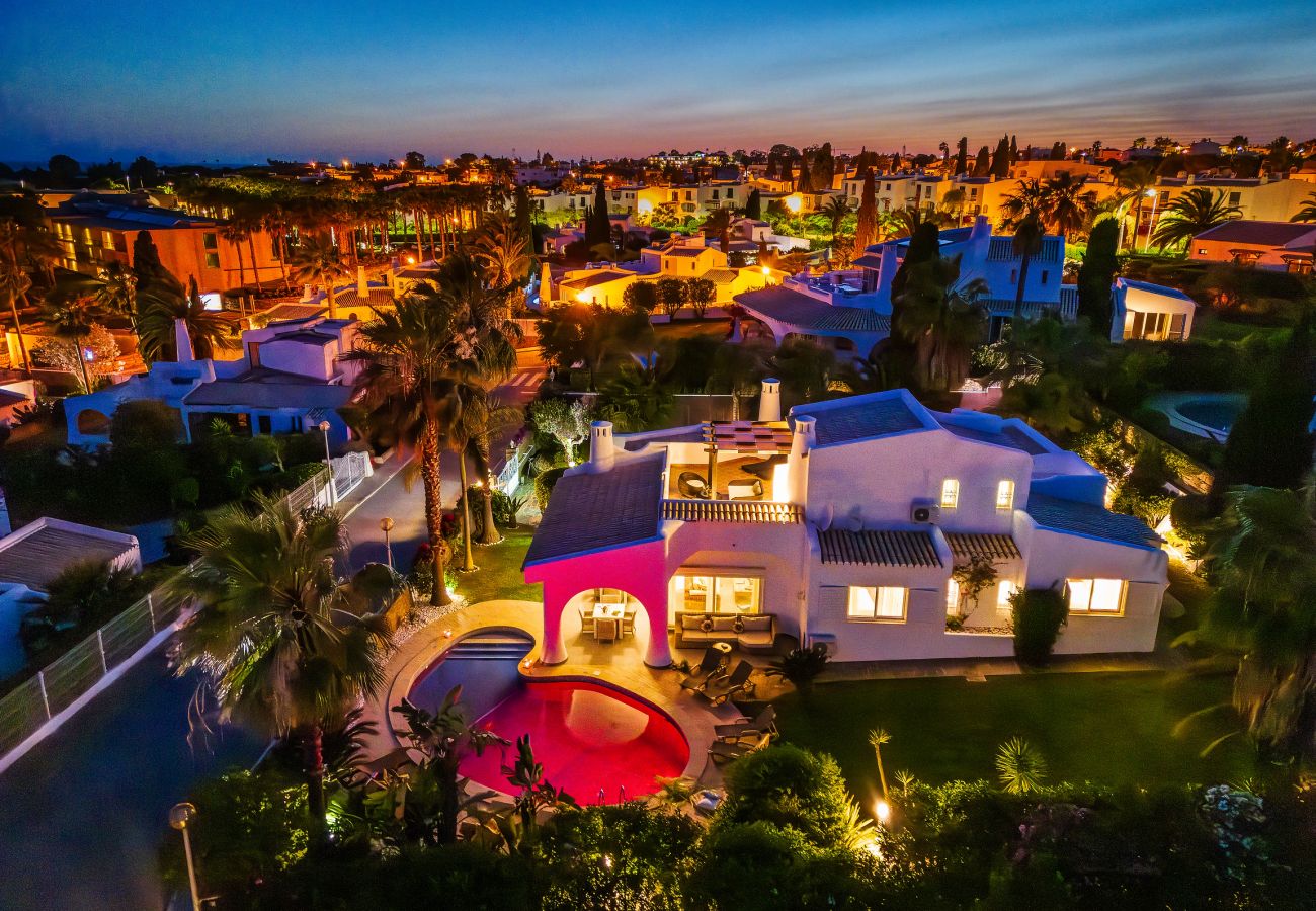 Villa in Albufeira - Villa Eva OCV - Private Pool and Games Room
