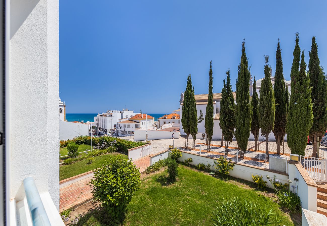 Apartment in Albufeira - Coração do Mar Sea View Apartment in Albufeira Old Town