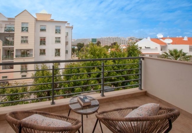  in Albufeira - Almond Apartment Ocv - Pool & Garage